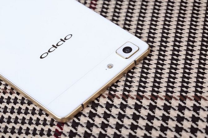 Oppo R5 viền vàng